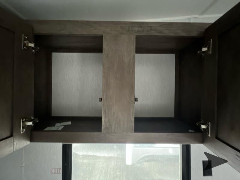 Main image 25