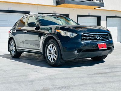 2010 INFINITI FX35 Base