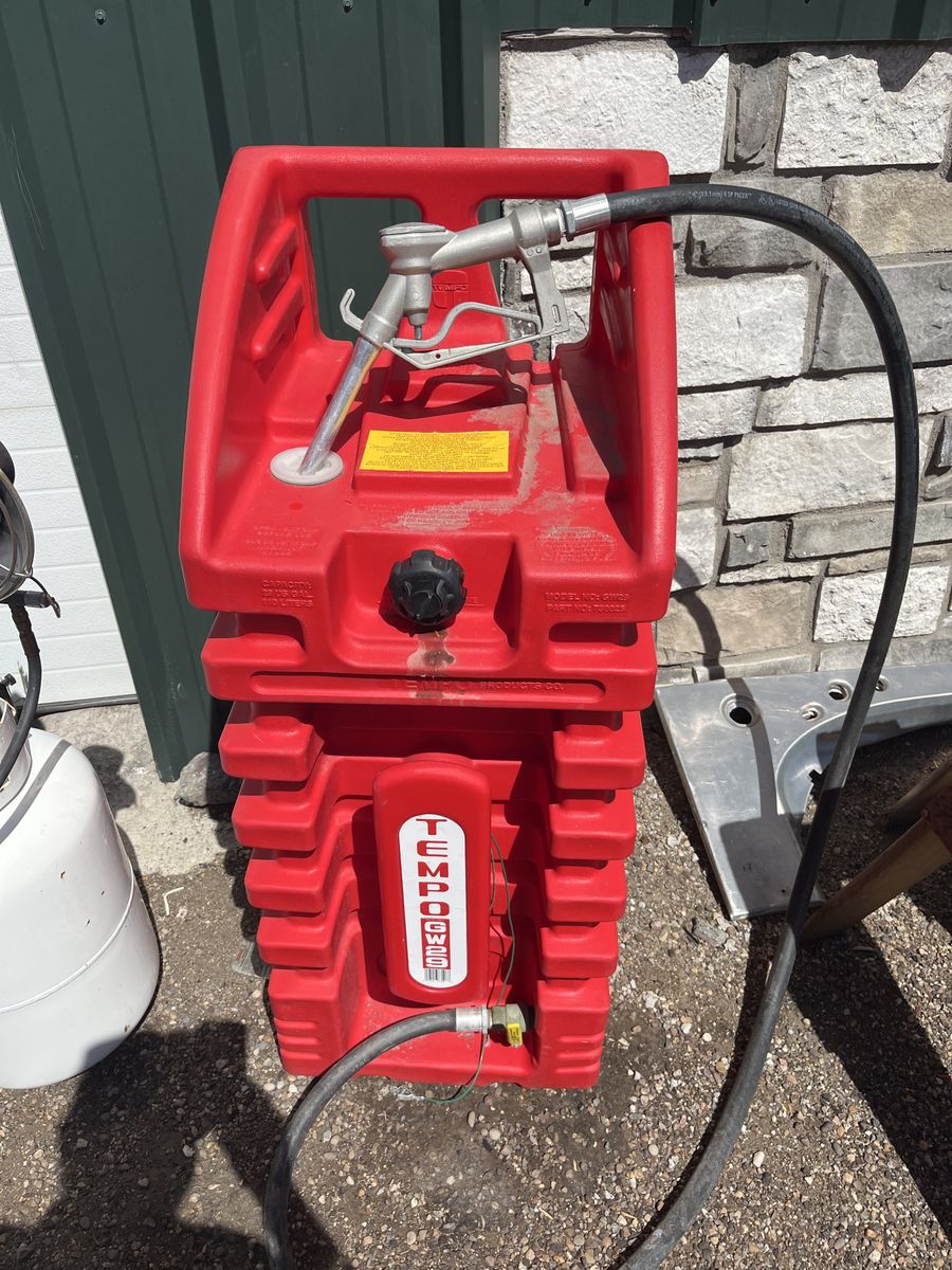 29 Gallon Tempo Gas Refueling Container