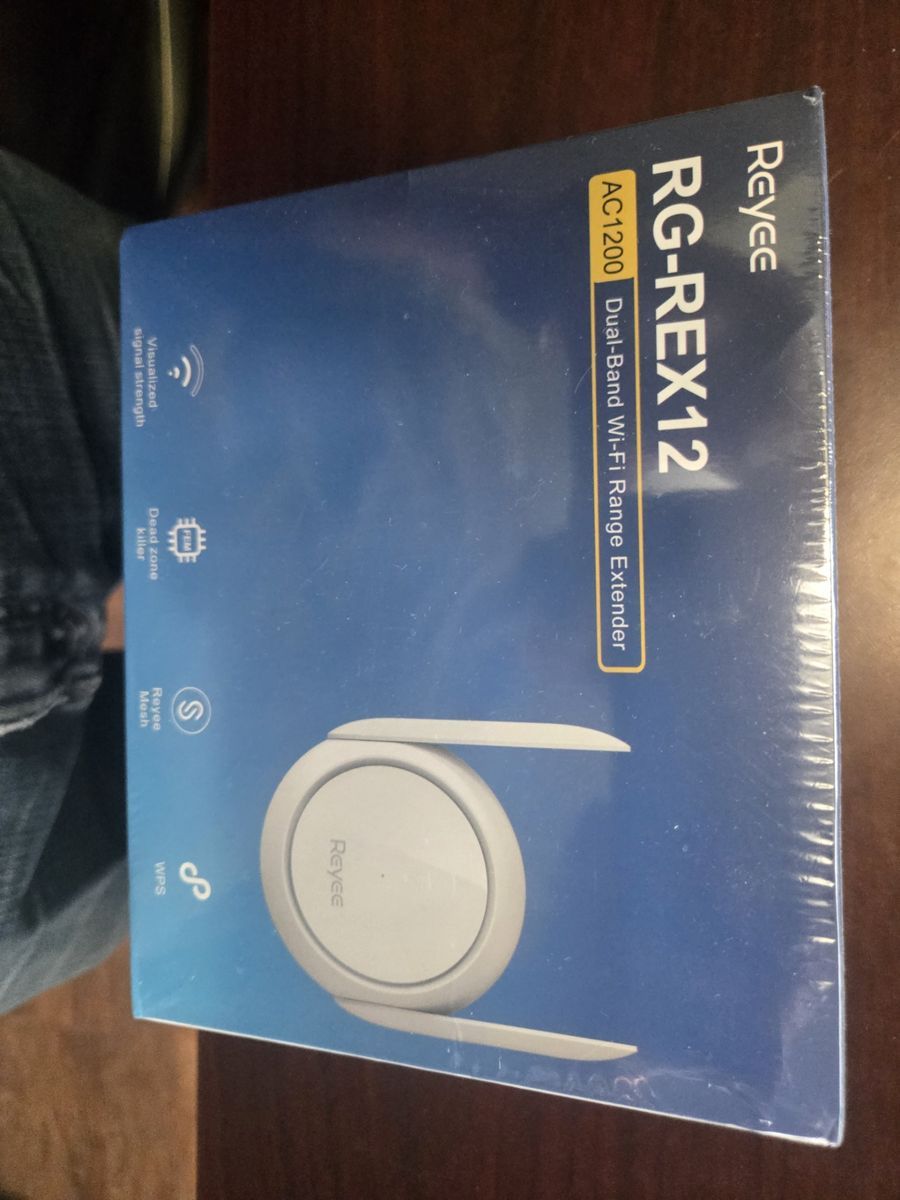 Reyee RG-REX12 AC1200 Dual-Band Wi-Fi Range Extender - New, Sealed Box