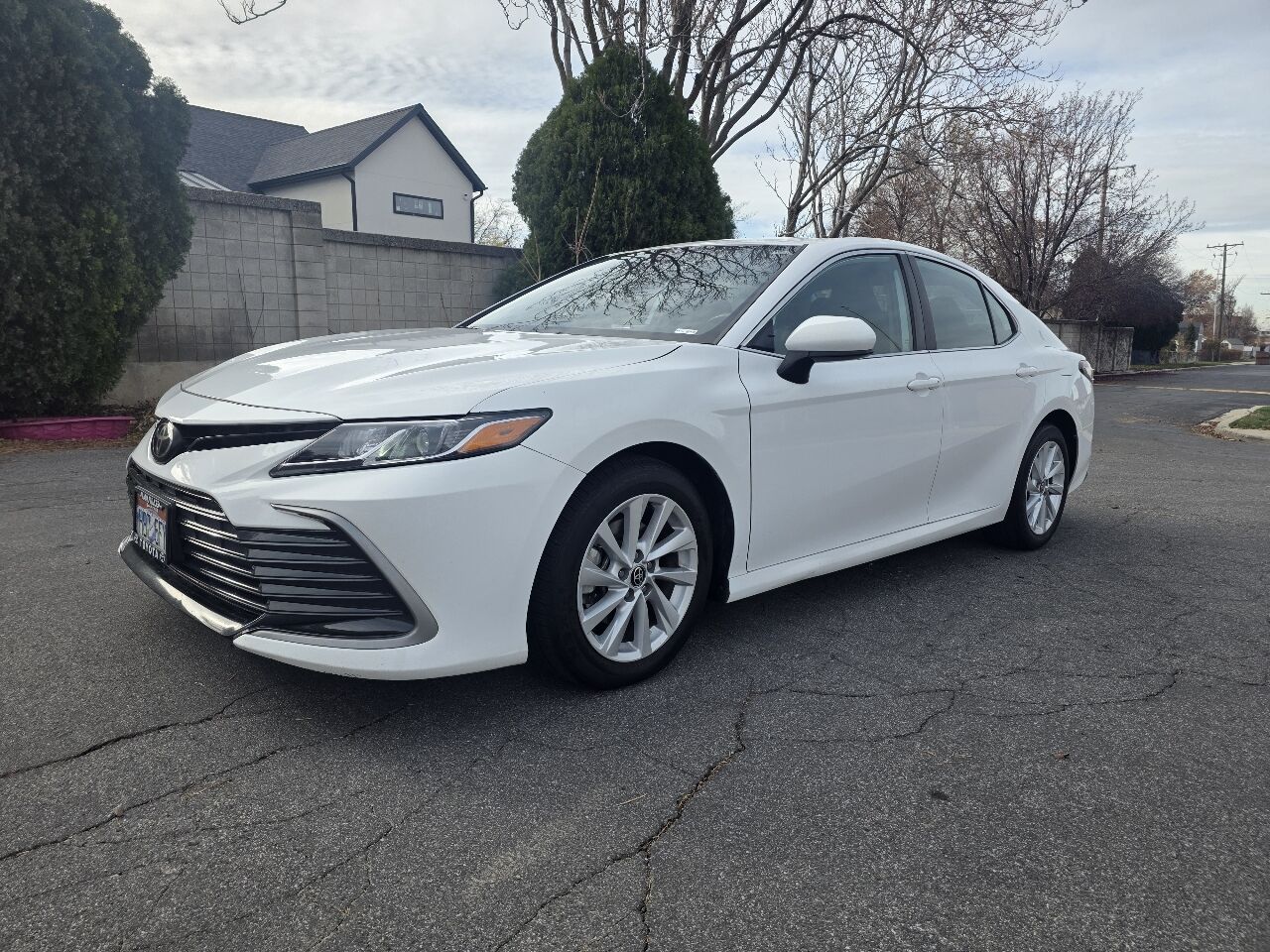 2022 Toyota Camry LE