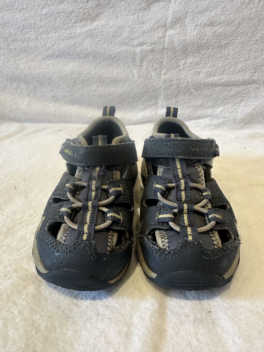 Merrell Toddler Size 7, Navy Hiking/Water Shoes