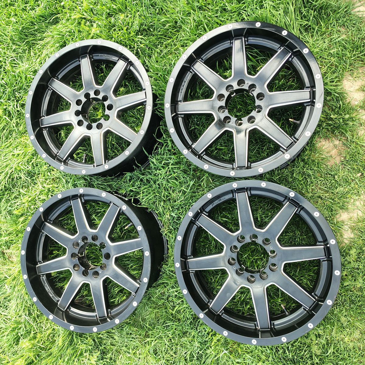 20 inch fuel mavericks 5 lug universal