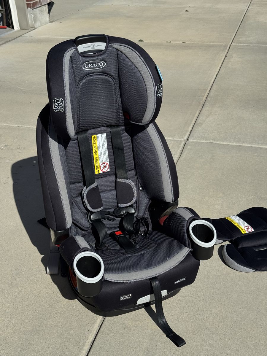 Graco 4EVER DLX 4-in-1 Car Seat