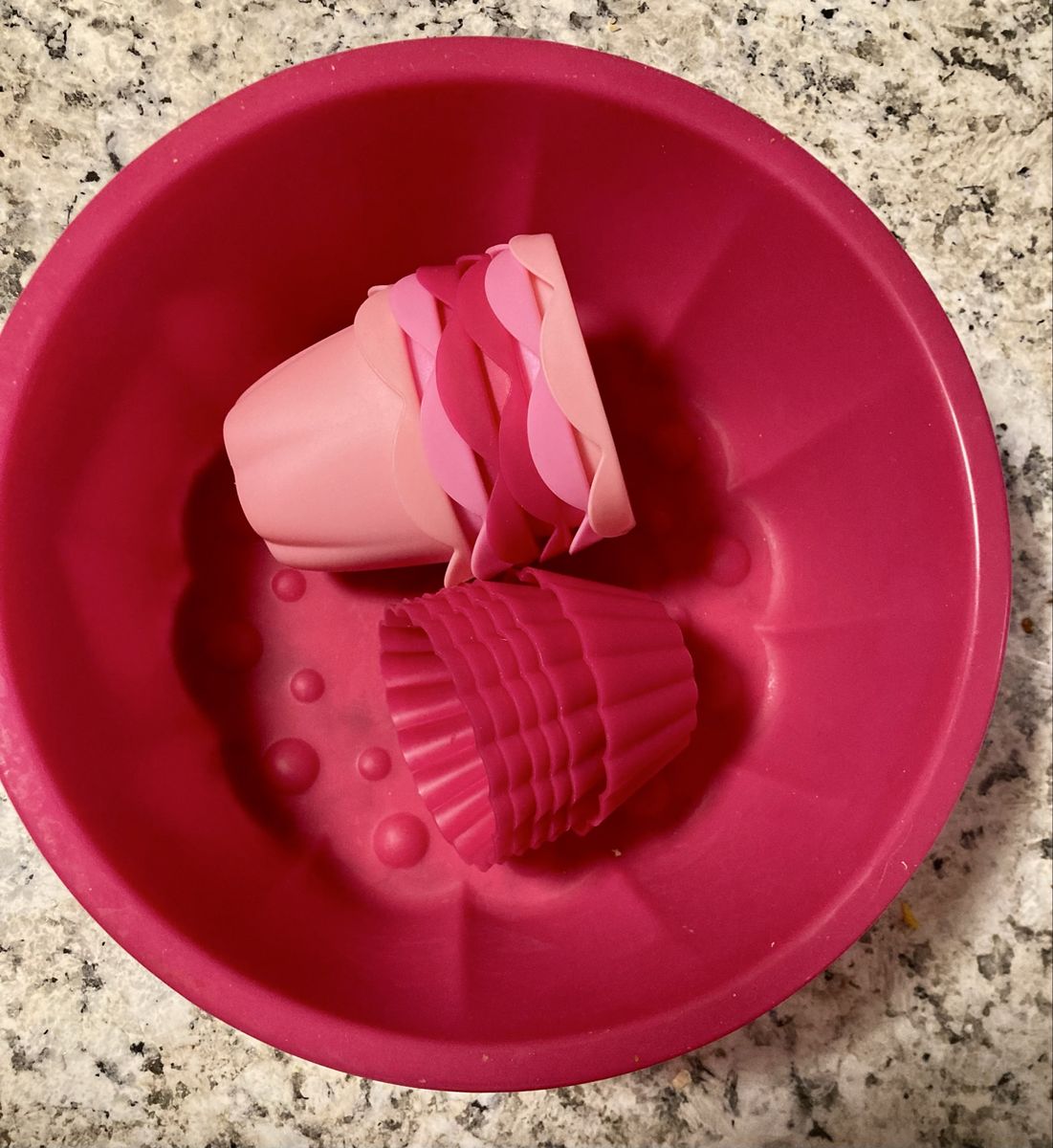 Silicone bowl and cupcake liners