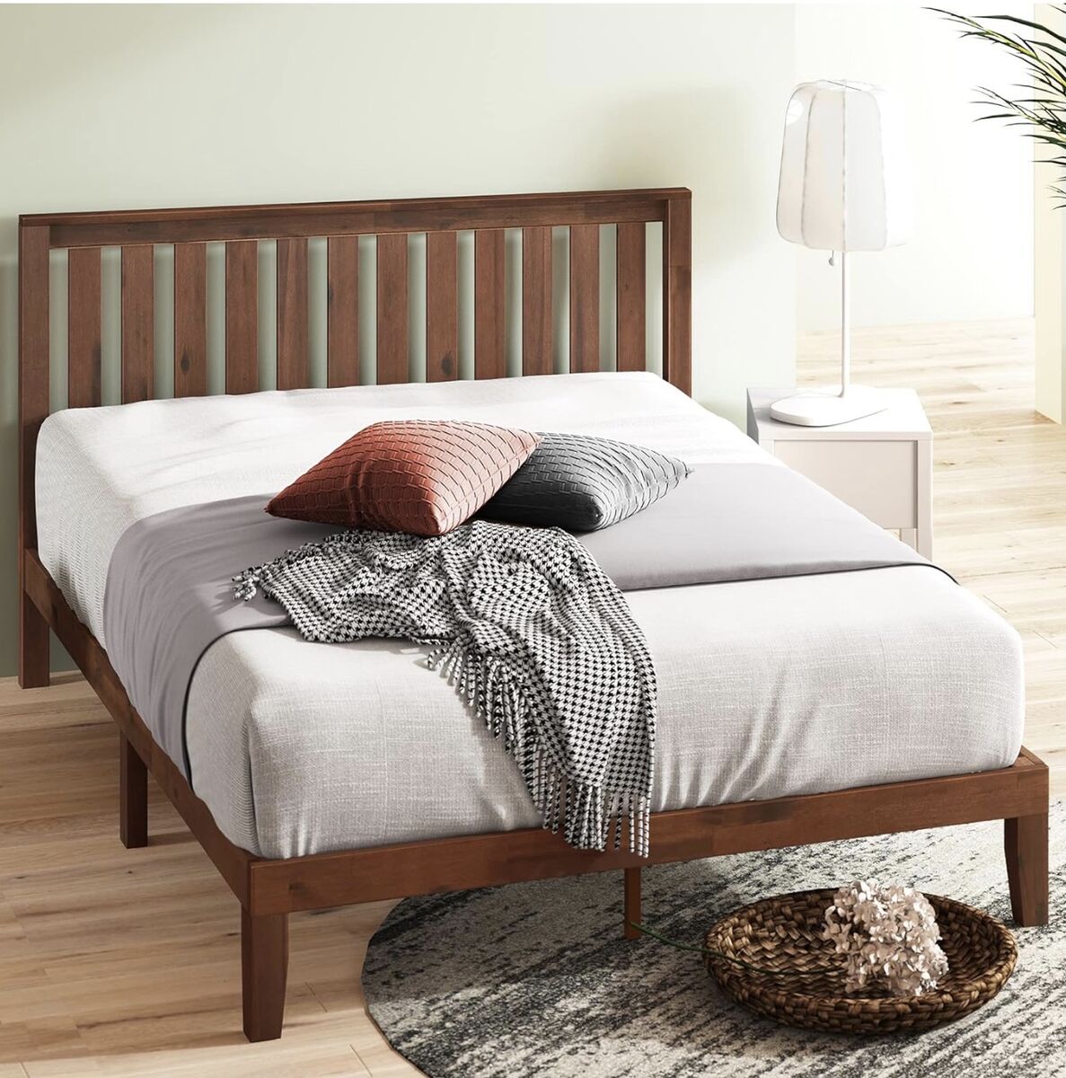 Queen ZINUS Vivek Wood Platform Bed Frame, Solid Wood Foundation, with Headboard, with Wood Slat