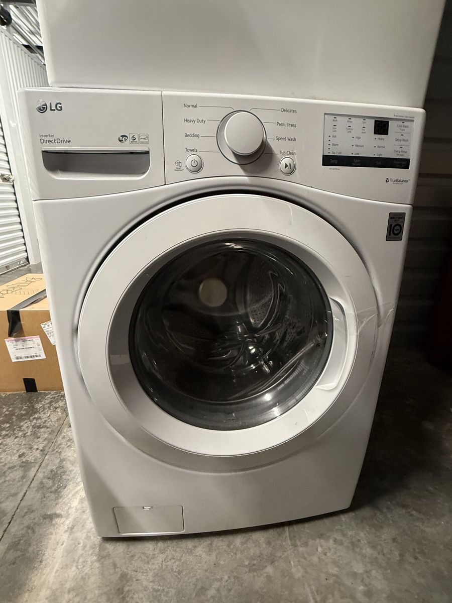 LG Electric Front Load Washer 4.5 Cubic Ft.