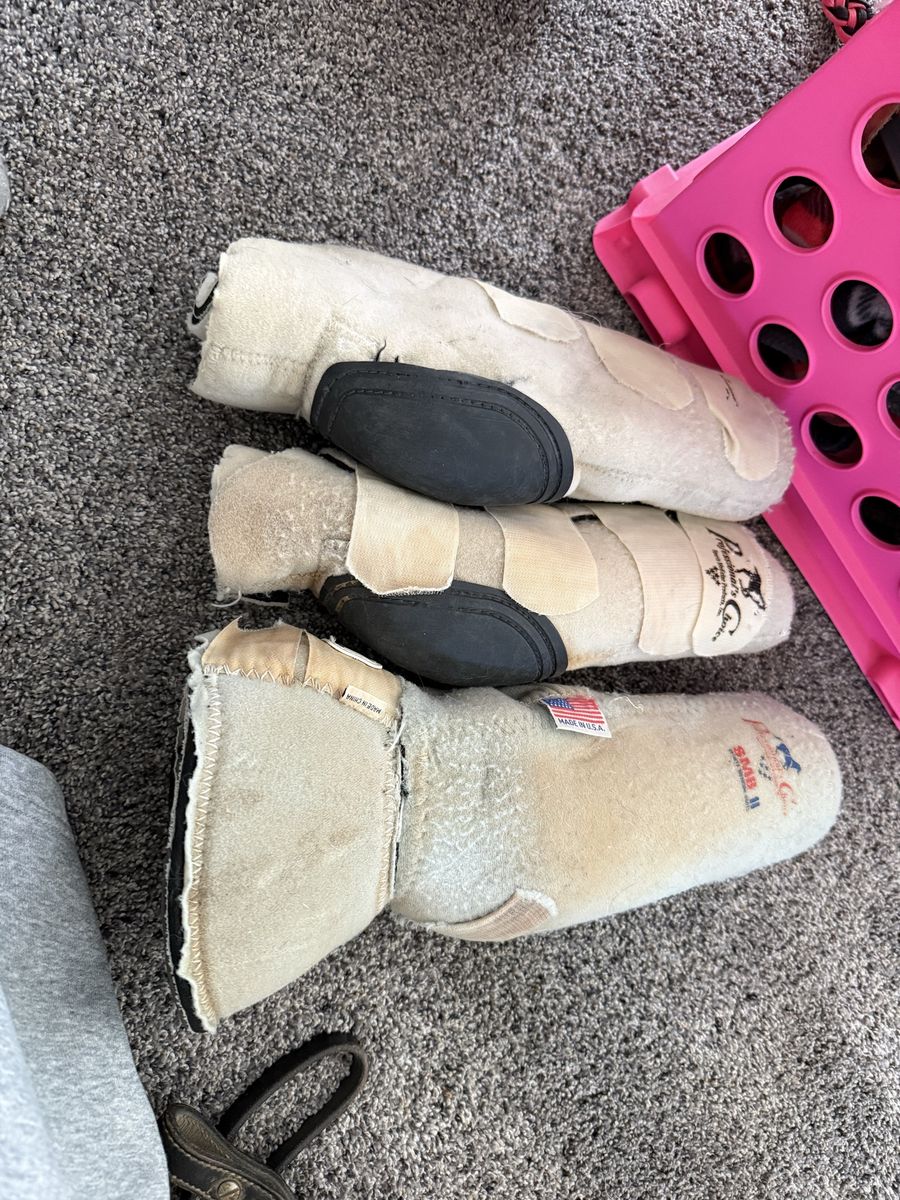 4 sets of sport boots