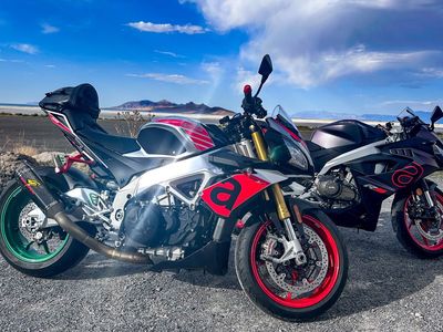 2018 Aprilia Tuono V4 1100 RR – Super Clean