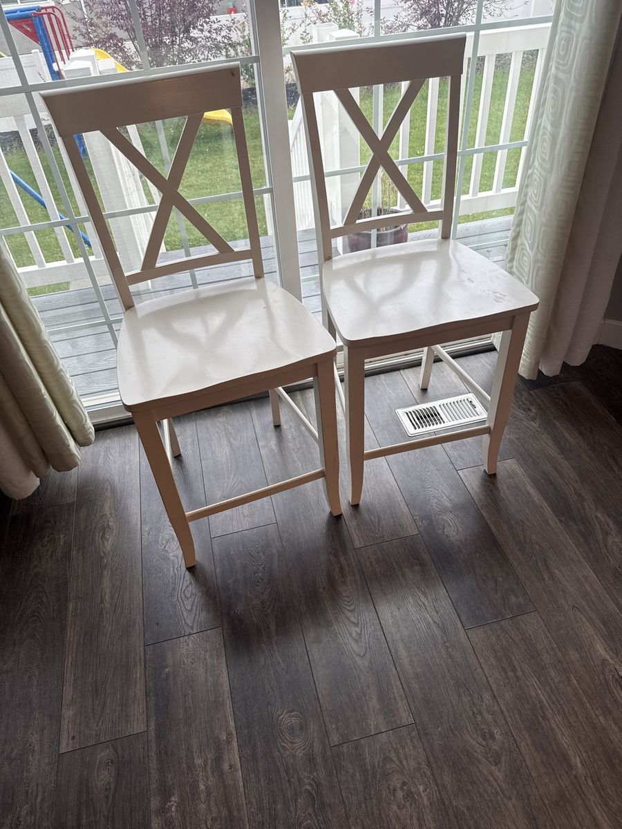 2 counter chairs -used 