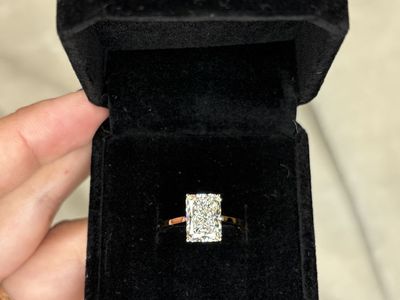 2.98 CT radiant Diamond in 18k band Solitaire Ring with IGI Report