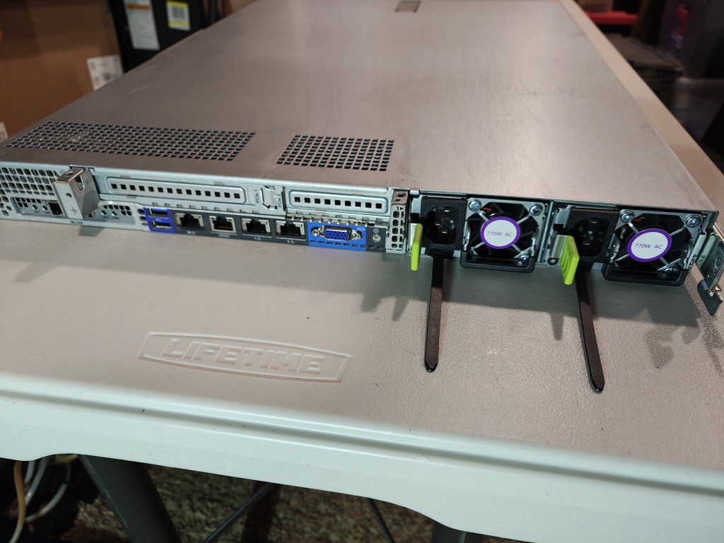Main image 3