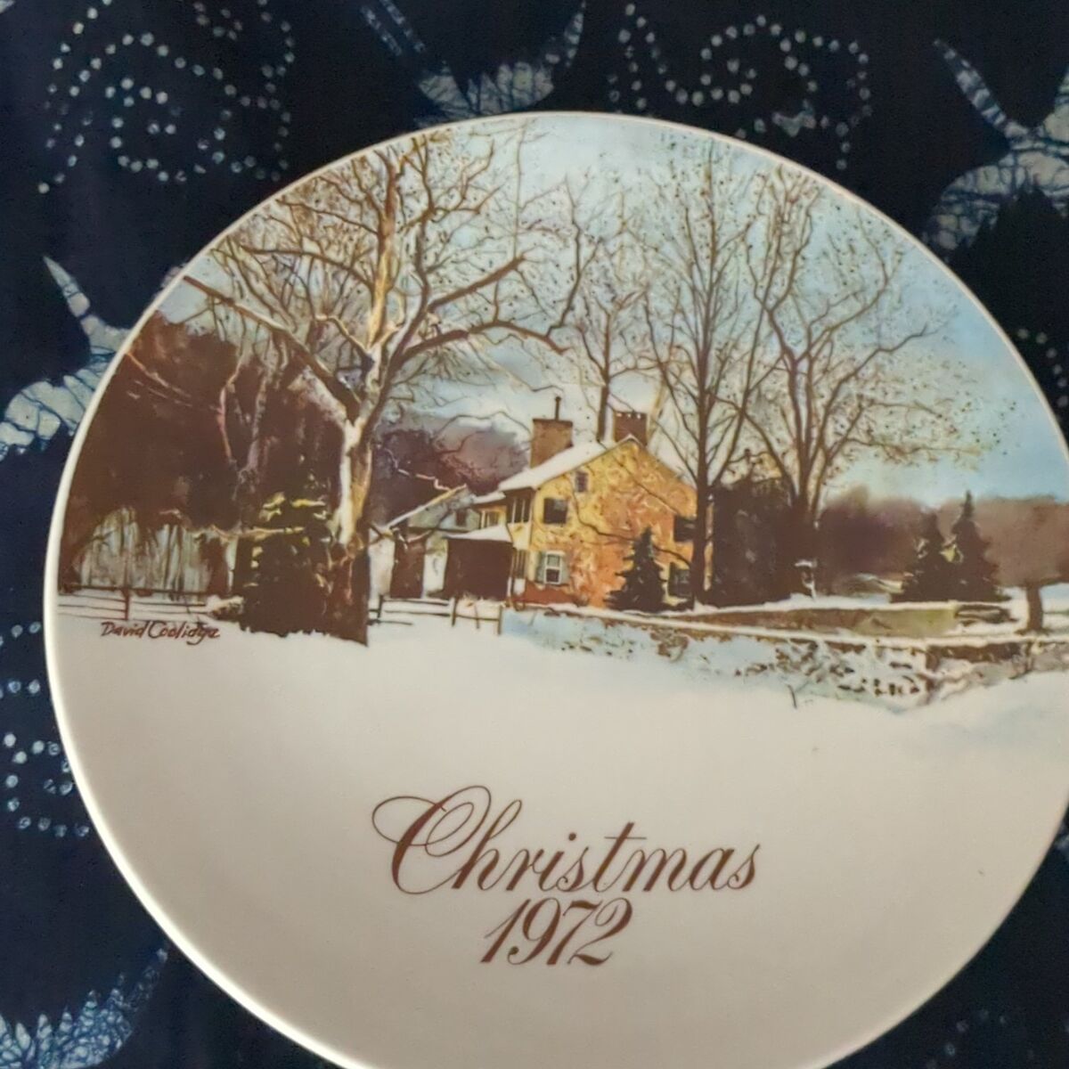 collector's plate 1972 Christmas