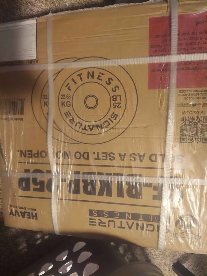 Signature Fitness 25 LB Olympic Weight Plates (Set of 2) – BRAND NEW