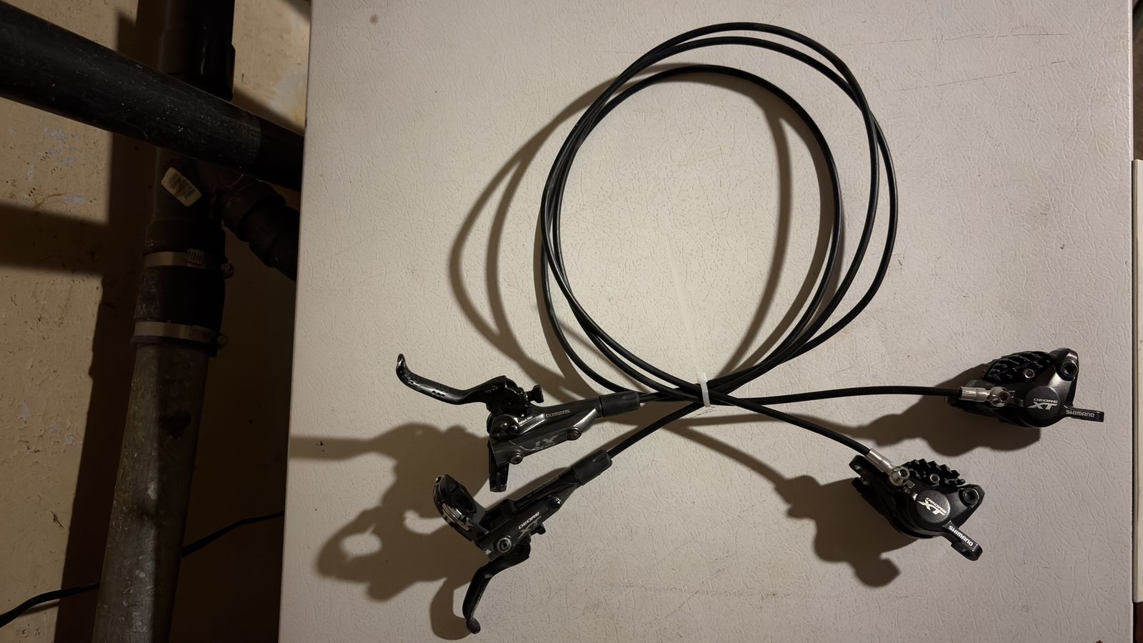Shimano Deore XT Brake Set with Rotors