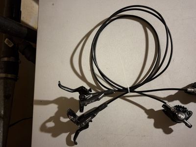 Shimano Deore XT Brake Set with Rotors
