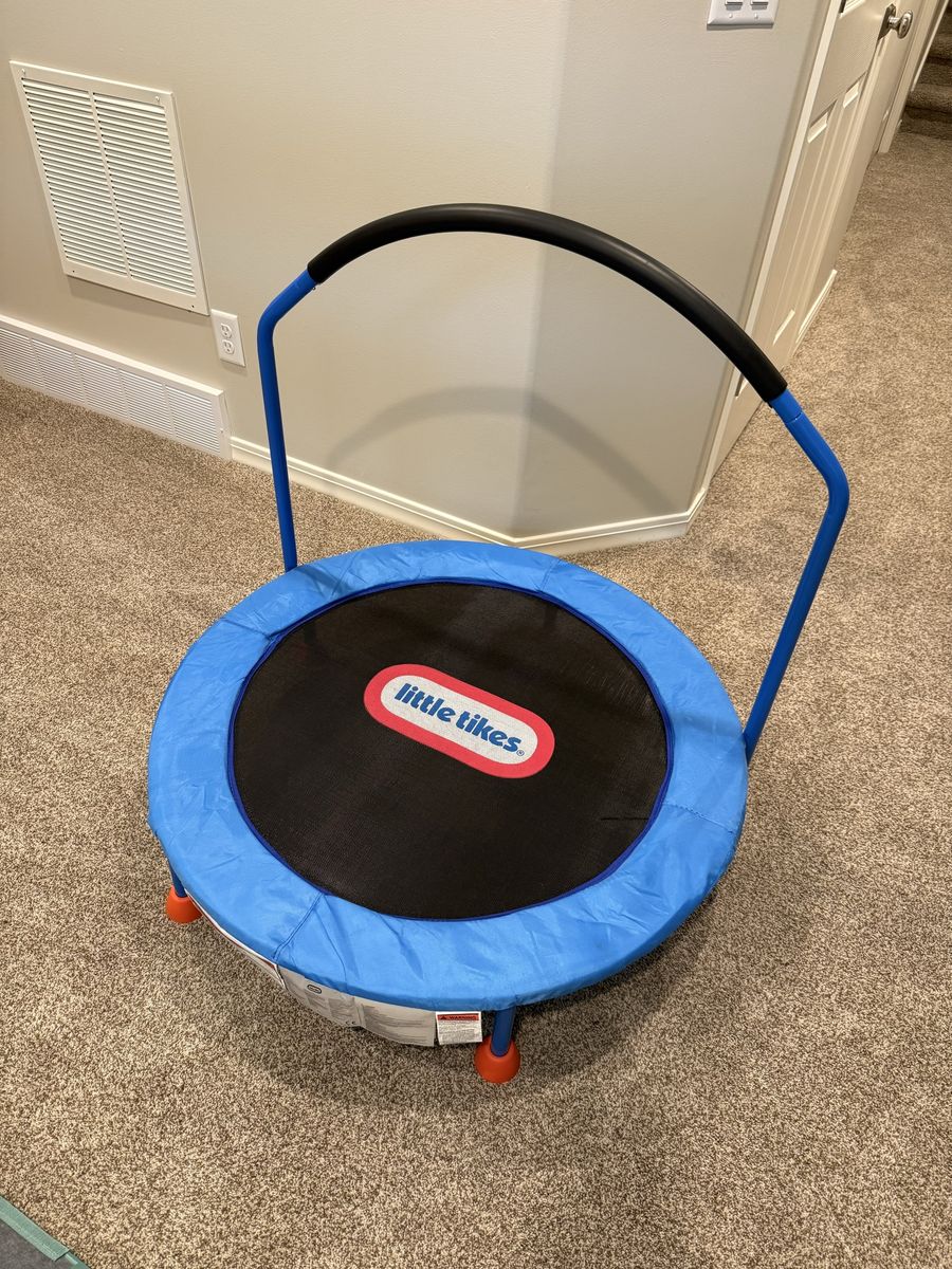 Little Tikes 3’ Trampoline