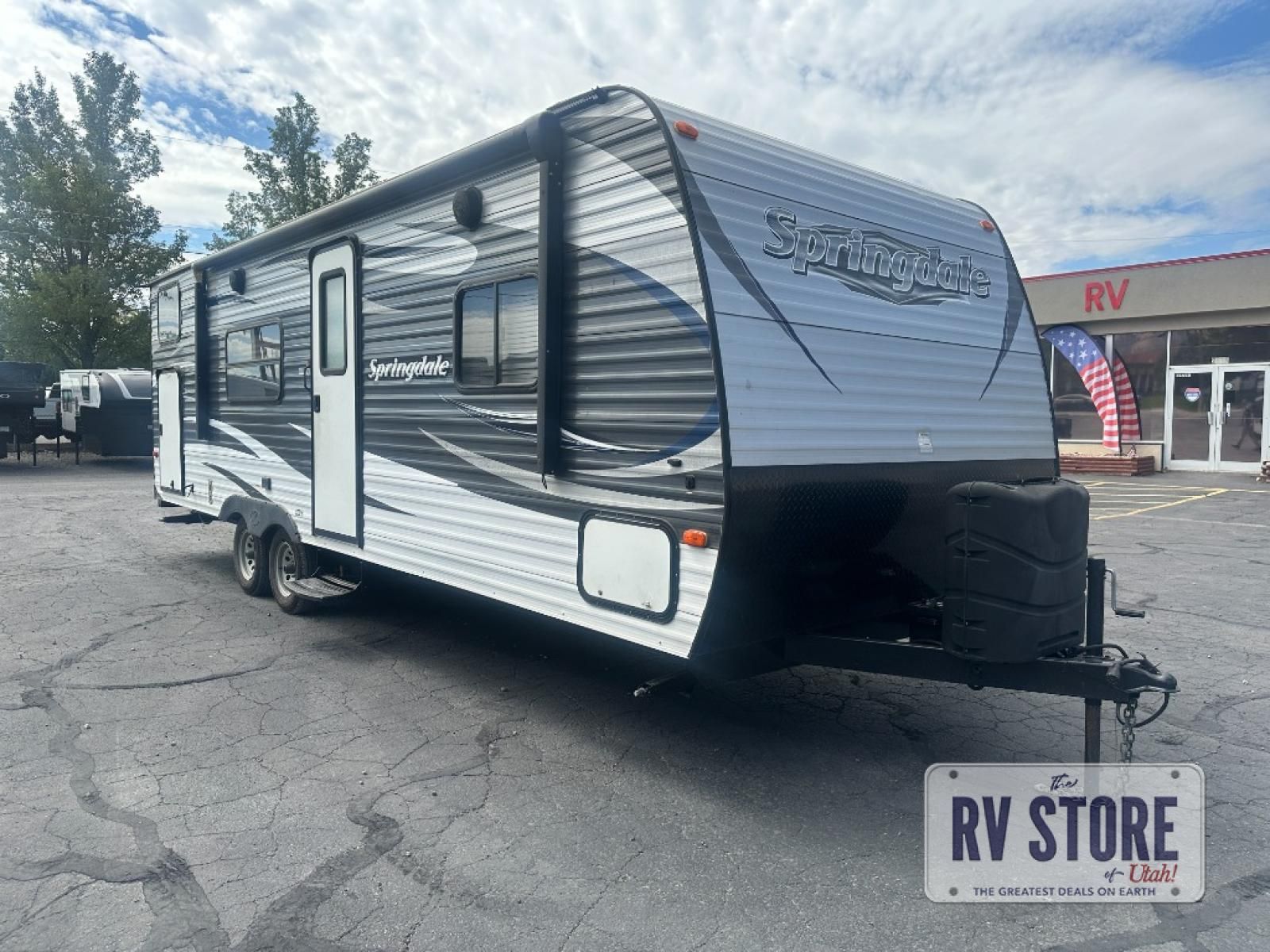 2017 Keystone RV Springdale 260LE Travel Trailer Bunkhouse|Front Bedroom