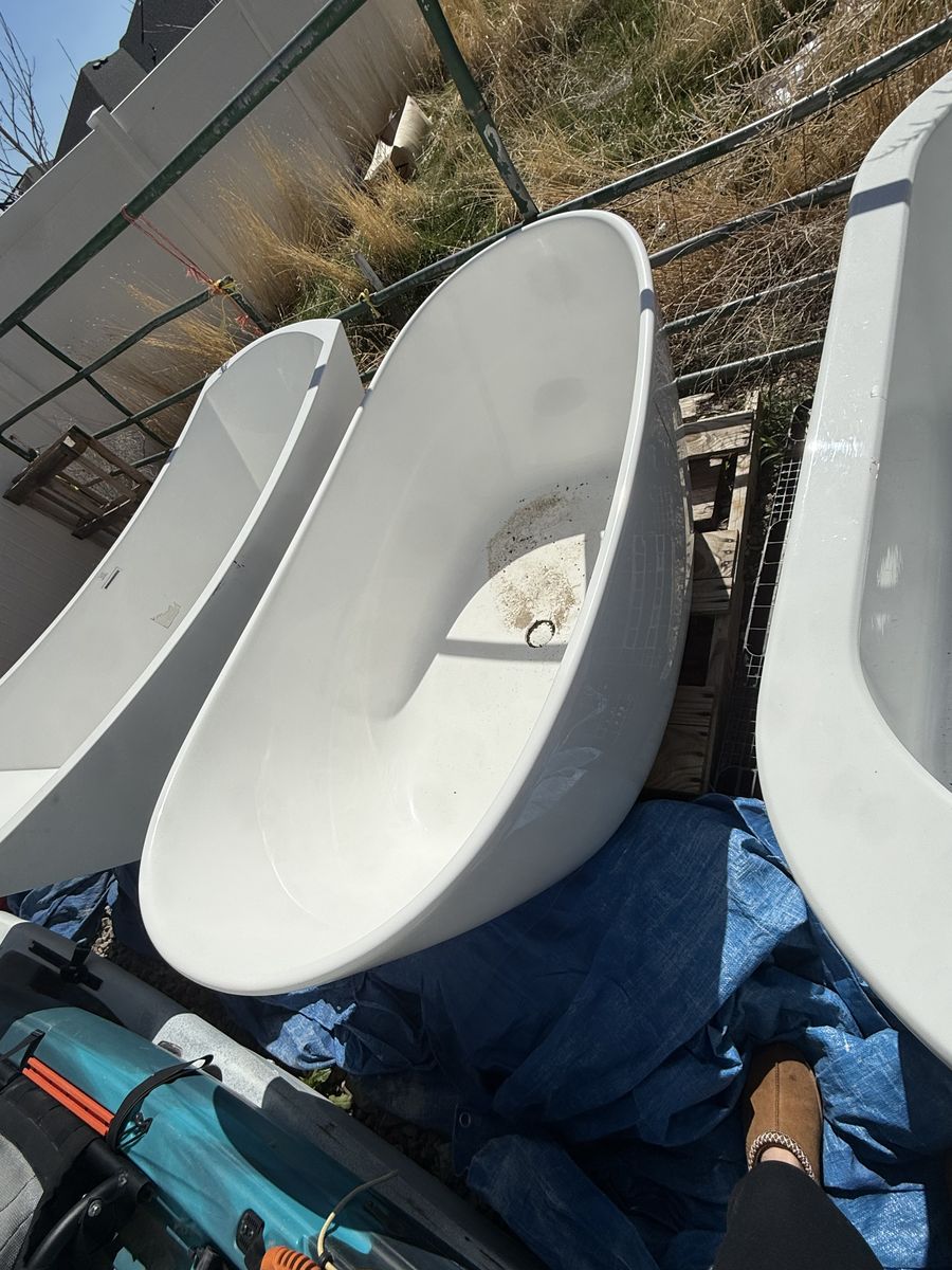 Hydrosystem freestanding Tub