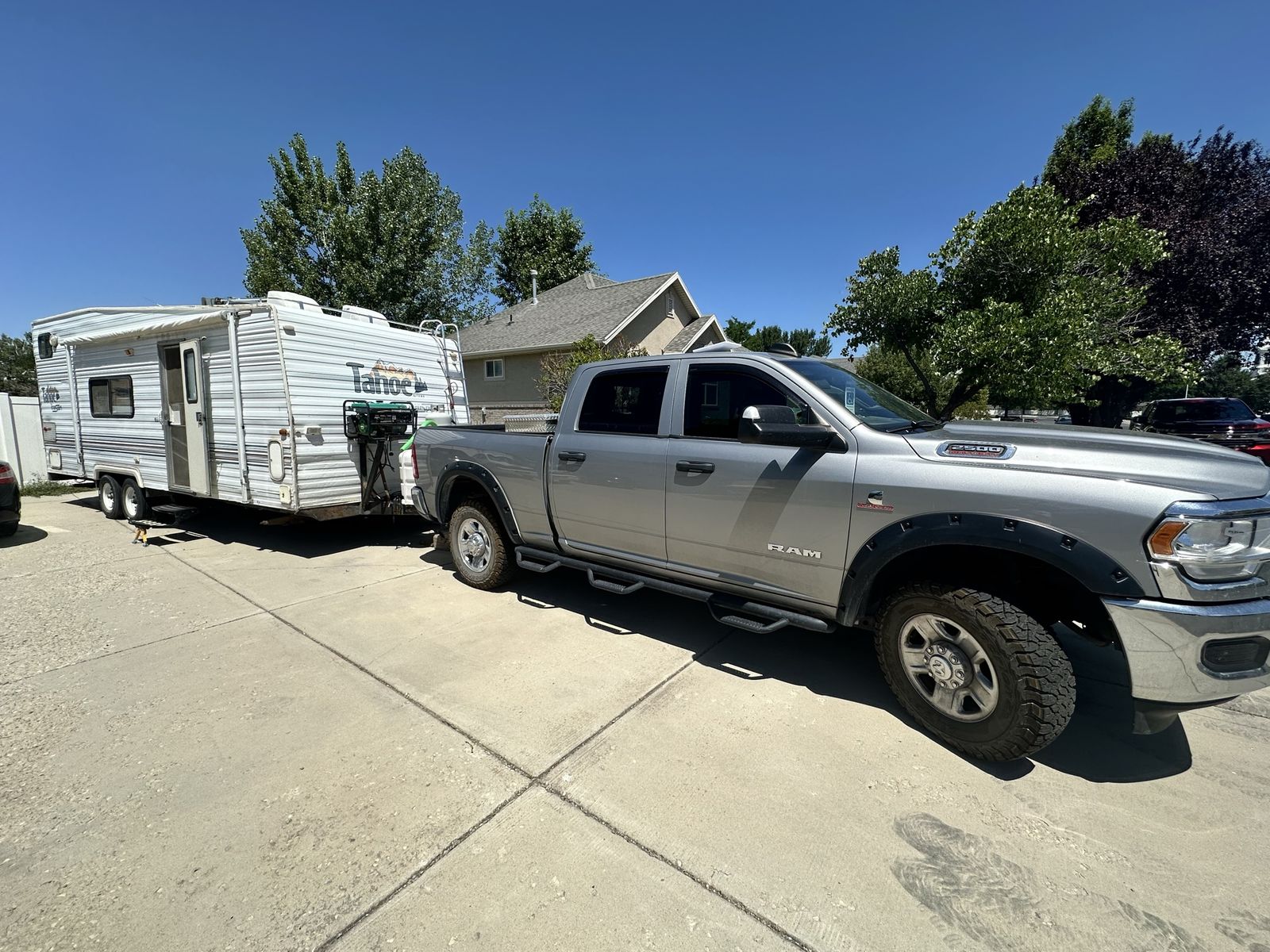 Used Thor Tahoe Toy Hauler/Travel Trailer - Killer deal!!!