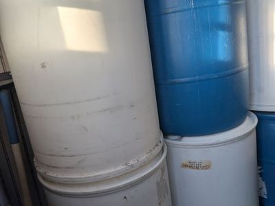 50 gallon water storage barrels