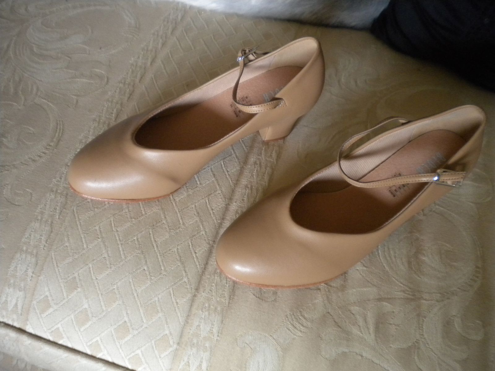 Womens Dance shoes