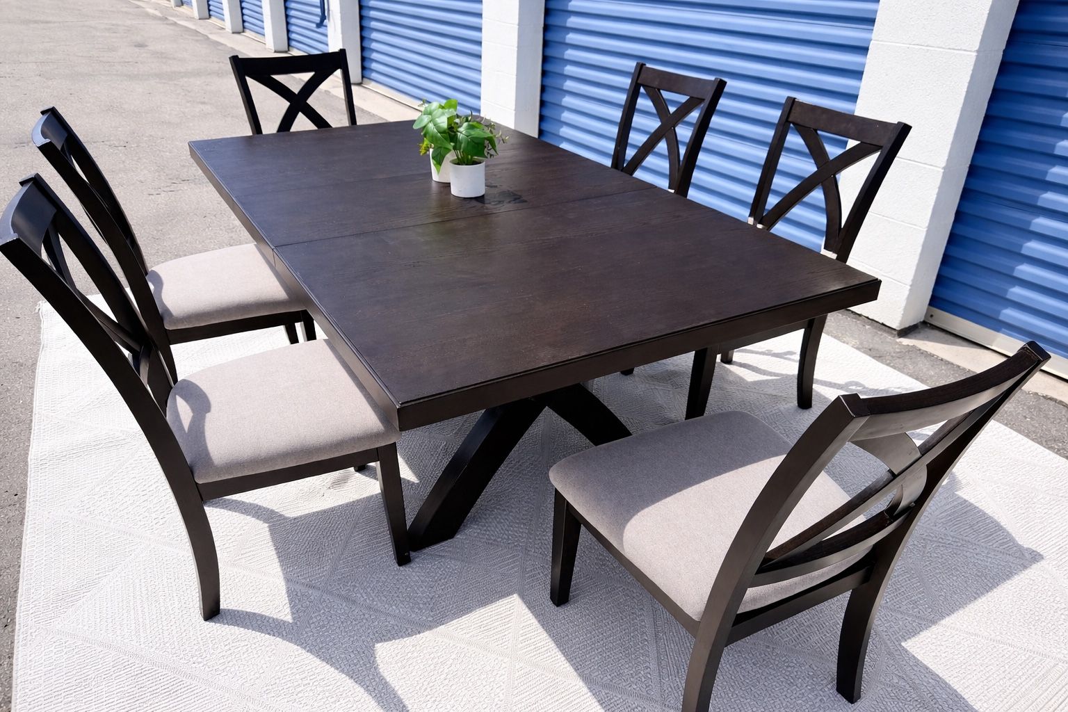 LIKE NEW COSTCO 7-PIECE DINING SET