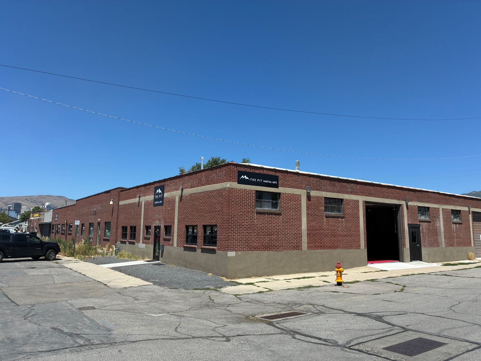 1171 Richards Street Flex space for lease
