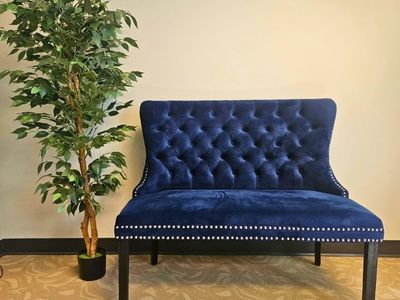 Blue Velvet Tufted Loveseat Bench – Elegant Accent Seating