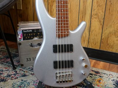 Used Ibanez Sound Gear 305 DX Bass