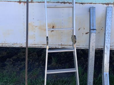 VERSA LADDER MULTI-USE ALUMINUM LADDER TYPE 1A 300LBS