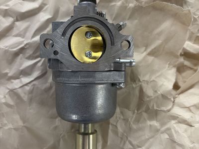 Briggs & Stratton Carburetor, Part Number 594593, Supercedes from 794572