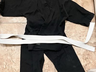 Karate 🥋 uniform, outfit, martial arts, white belt