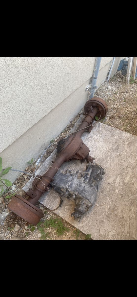 Ford Bronco 9 Inch Rear End