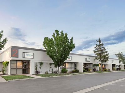 Broadbent Business Park Warehouses for Lease