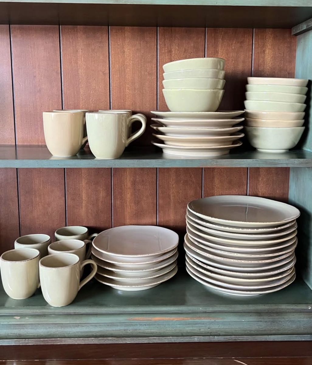 Sundance Artisan Dinnerware Set - Hand-Painted in Portugal