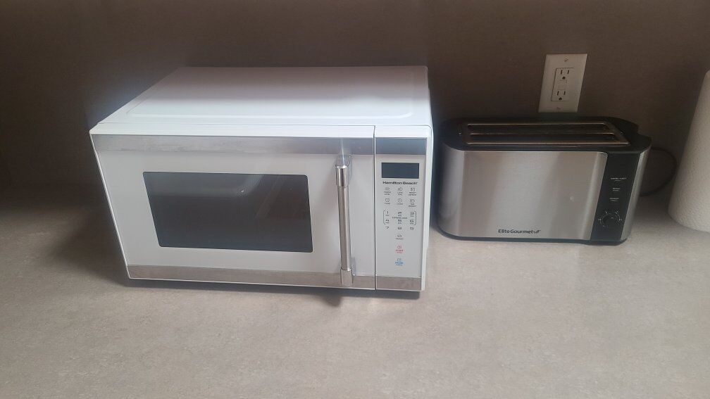 Hamilton Beach microwave