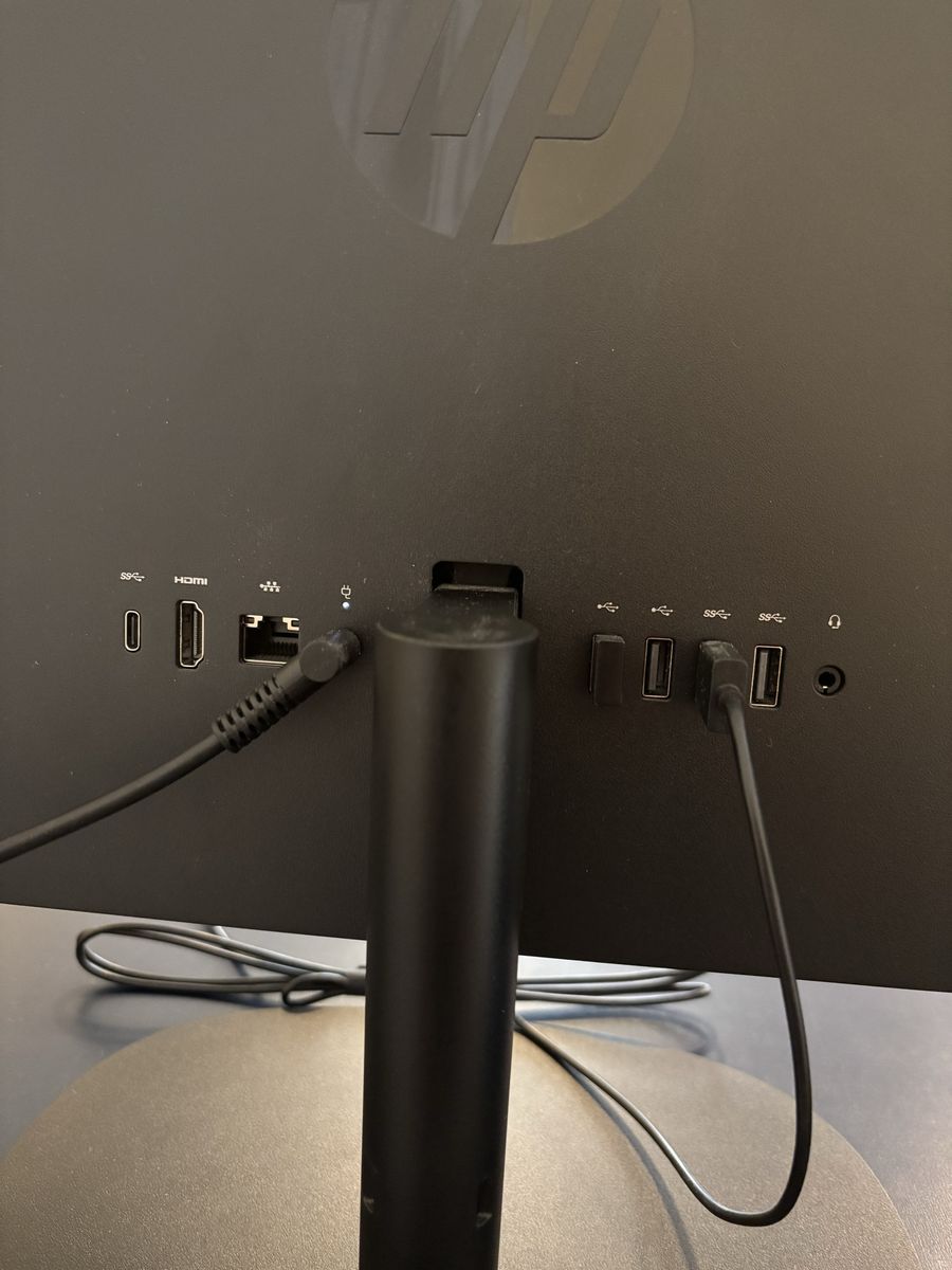 Main image 7
