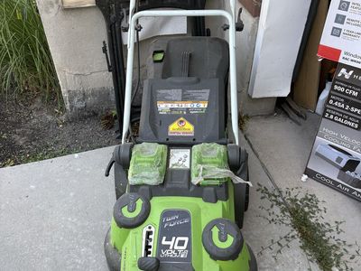 Greenworks 40V Twin Force 20" Cordless Lithium-Ion Lawn Mower with Dual Blade Design