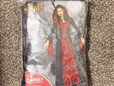 Spirit Immortal Beauty Vampire Costume Hooded Dress Adult Small 4-6