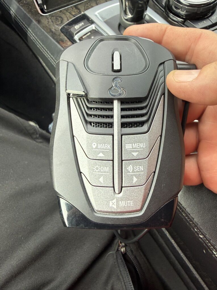 Cobra Rad 480i Radar Detector