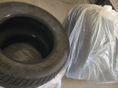 Nexen Winguard winSpike SUV Winter Tires 265/60R18 114T