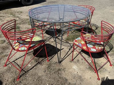 Mid Century Modern Patio Dining Set