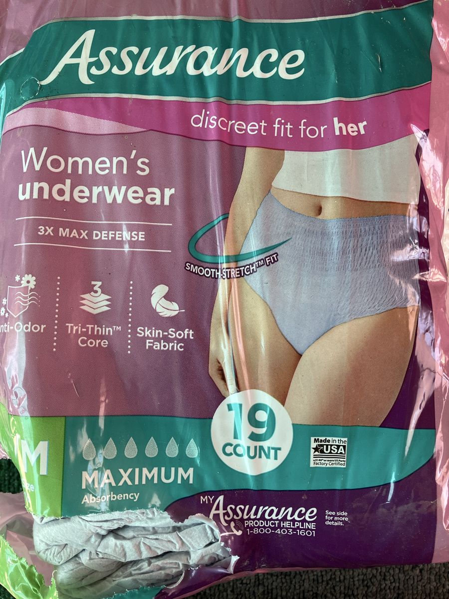 Assurance Discreet Fit Women's Underwear Maximum Absorbency Size S/M 18 Count