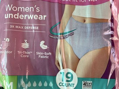 Assurance Discreet Fit Women's Underwear Maximum Absorbency Size S/M 18 Count