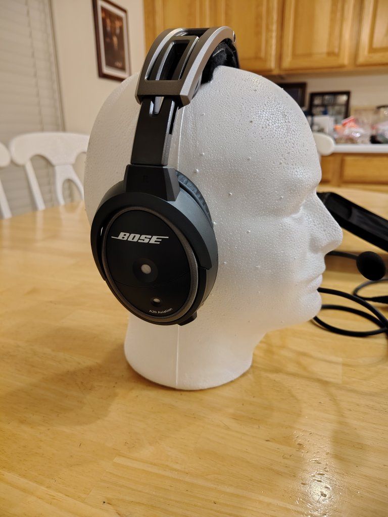 Bose A20 Aviation Noise Canceling Headset with Carrying Case