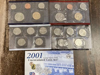 2001 Uncirculated US Mint sets