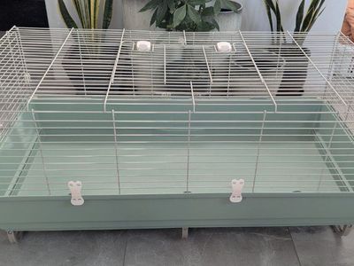 Rabbit or Guinea Pig cage