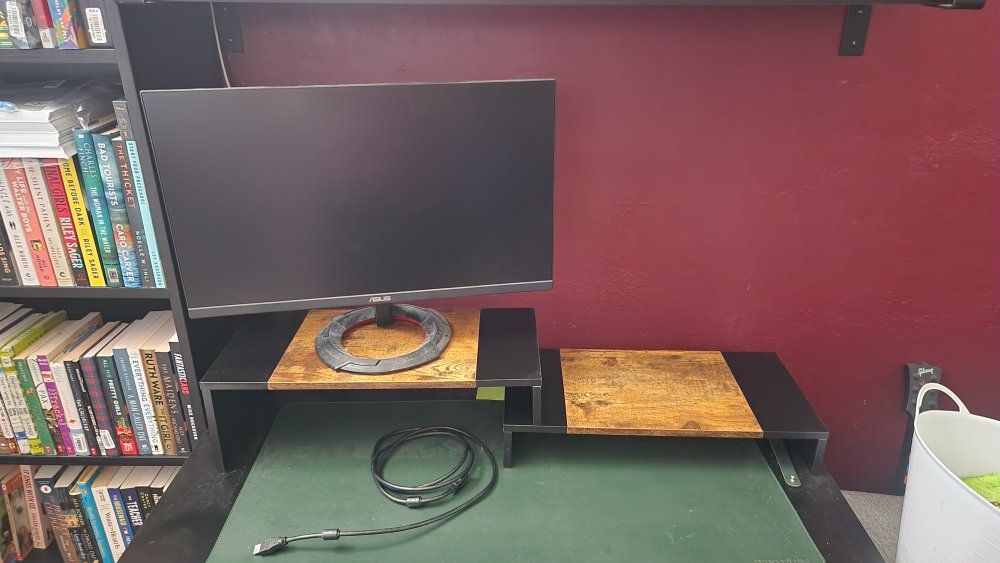 ASUS TUF Gaming monitor