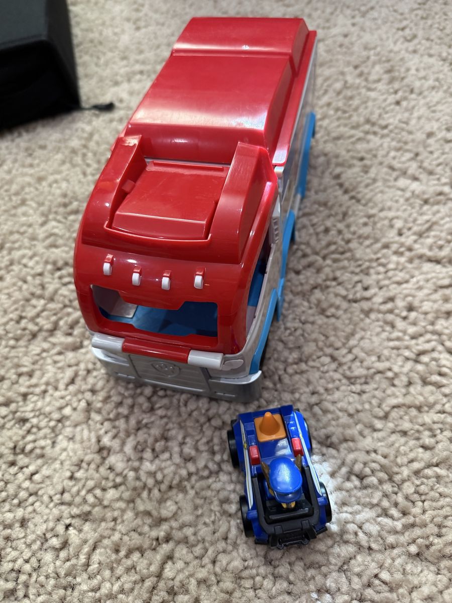 Paw Patrol Patroller Truck with Chase Police Cruiser Vehicle and Figure